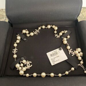 AUTH CHANEL 5 CC LOGO LONG CRYSTAL AND WHITE PEARL NECKLACE 42’’ W RECIEPT
